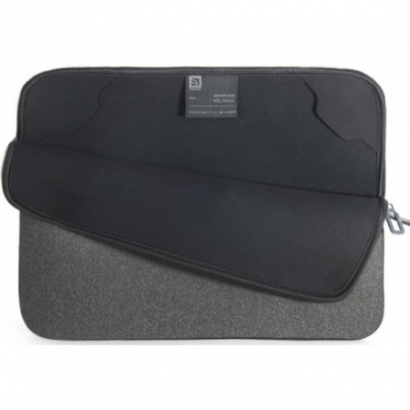 18" Чехол TUCANO Melange (BFM1718-BK) черный