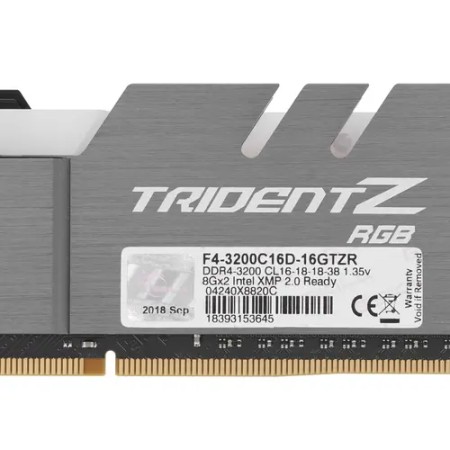 Оперативная память G.Skill Trident Z RGB (F4-3200C16D-16GTZR) 16 ГБ черный