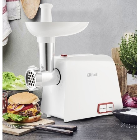 Мясорубкa Kitfort KT-2107 белый