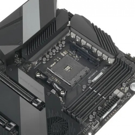 Материнская плата ASUS ROG Crosshair VIII Hero (WI-FI) черный