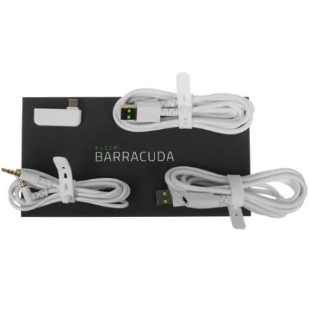 Наушники Razer Barracuda (RZ04-03790200-R3M1) белый