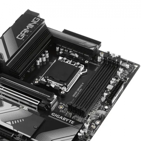 Материнская плата Gigabyte B650 GAMING X черный