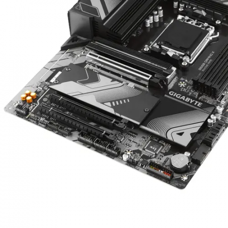 Материнская плата Gigabyte B650 GAMING X черный