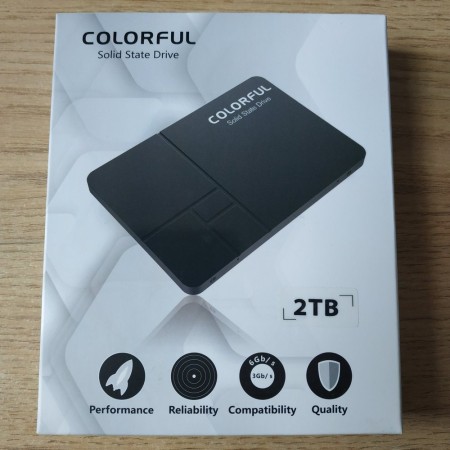 2 ТБ SSD диск Colorful SL500 (SL500 2TB) черный
