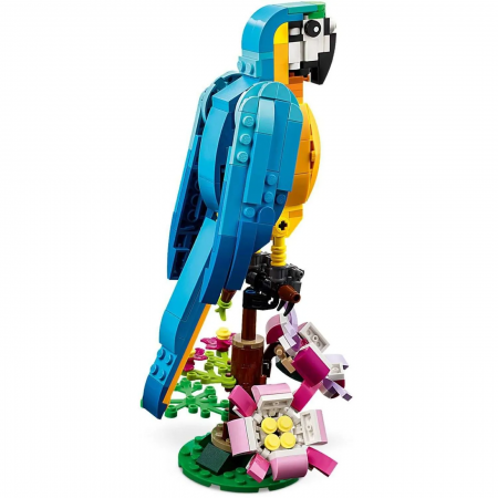 Конструктор LEGO Creator Экзотический попугай 31136