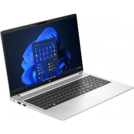 15.6" Ноутбук HP ProBook 450 G10 (85C55EA) серебристый