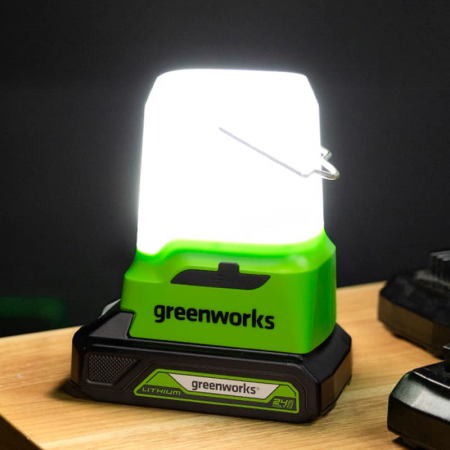 Фонарь Greenworks G24LA500 24V чёрный/зелёный