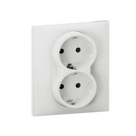 Розетка встраиваемая Legrand Suno (721126) белый