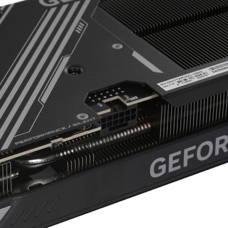 Видеокарта GIGABYTE GeForce RTX 5070 Ti WINDFORCE OC SFF (GV-N507TWF3OC-16GD) 16 Гб черный