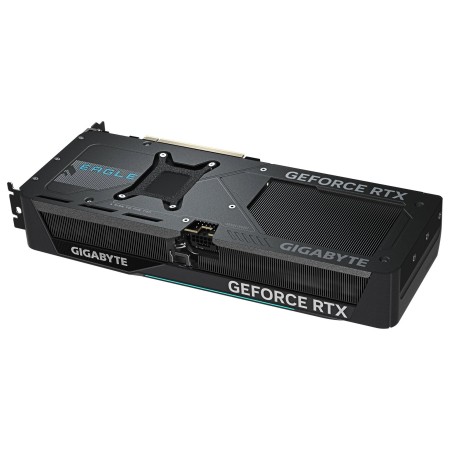 Видеокарта GIGABYTE GeForce RTX 5070 EAGLE OC SFF (GV-N5070EAGLE OC-12GD) 12 Гб черный