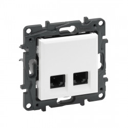 Информационная розетка Legrand Niloe Step (863160) белый