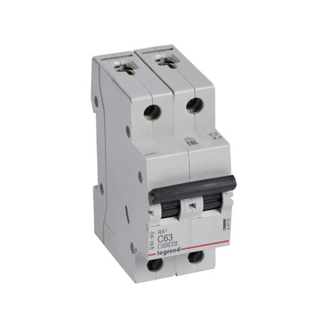 Автоматический выключатель Legrand 419703 63 A белый