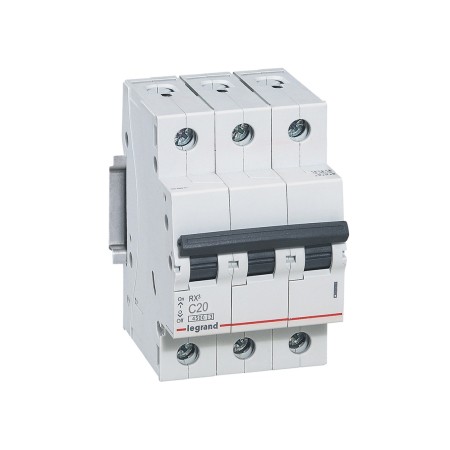 Автоматический выключатель Legrand 419709 20 A белый