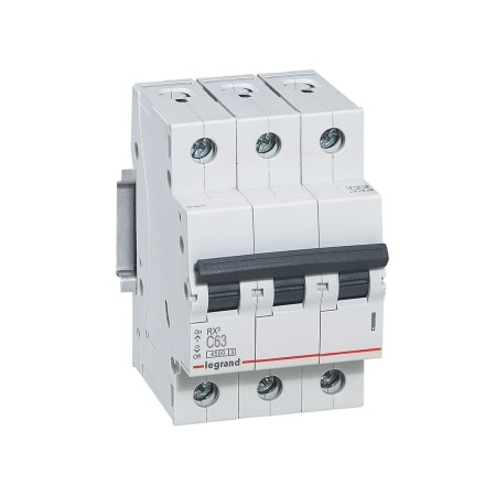 Автоматический выключатель Legrand 419714 63 A белый
