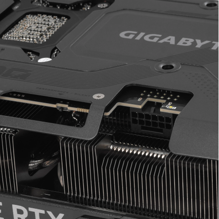 Видеокарта Gigabyte GeForce RTX 5080 GAMING OC (GV-N5080GAMING OC-16GD) 16 Гб черный