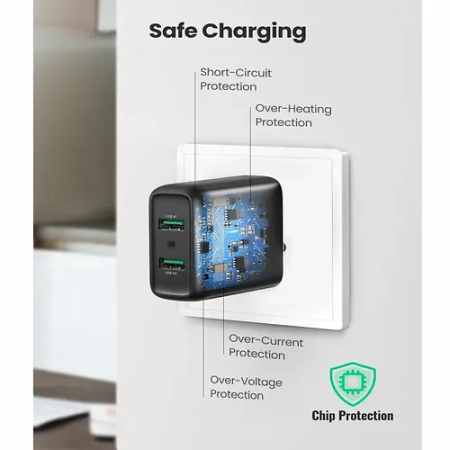 Сетевое зарядное устройство Ugreen CD161 (10216) черный