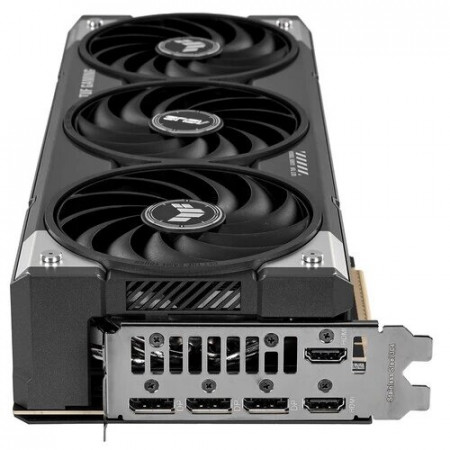 Видеокарта ASUS GeForce RTX 5070 Ti TUF Gaming OC Edition (TUF-RTX5070TI-O16G-GAMING) черный