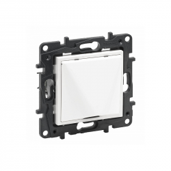 Вывод кабеля Legrand Niloe Step 863129 с фиксатором IP21 Белый