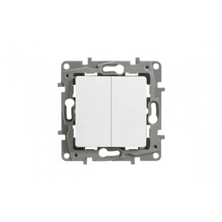 Выключатель Legrand Etika 672212 2 клавишный белый