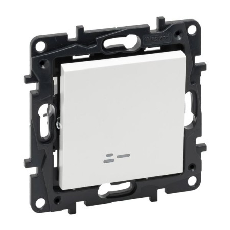 Выключатель с подсветкой Legrand Niloe Step 863111 1 клавишный белый