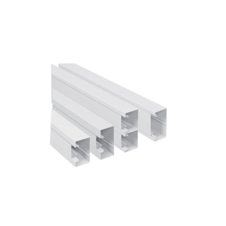 Угол внешний 90 градусов Legrand 638028 Белый