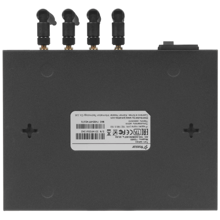 Шлюз Yeastar TG400 черный