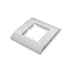 Пластиковая накладка на цоколь Lanmaster LAN-FR45x45-WH белая
