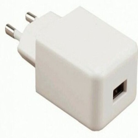 Сетевое зарядное устройство Continent QN18-181WT белый