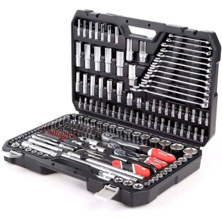 набор инструментов YATO YT-38831 черный