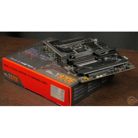 Материнская плата ASUS ROG STRIX X870E-E GAMING WIFI (90MB1IB0-M0EAY0) черный
