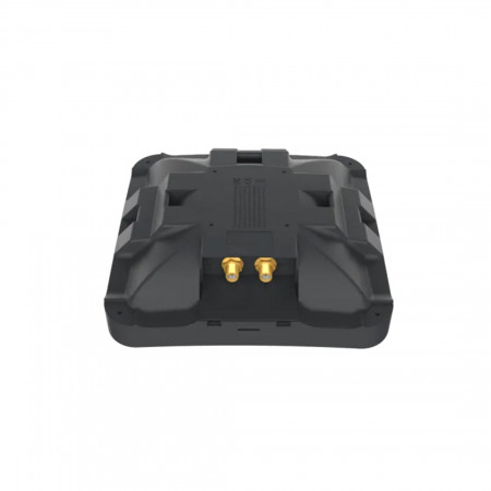 Антенна MikroTik MTAO-LTE-5D-SQ черный