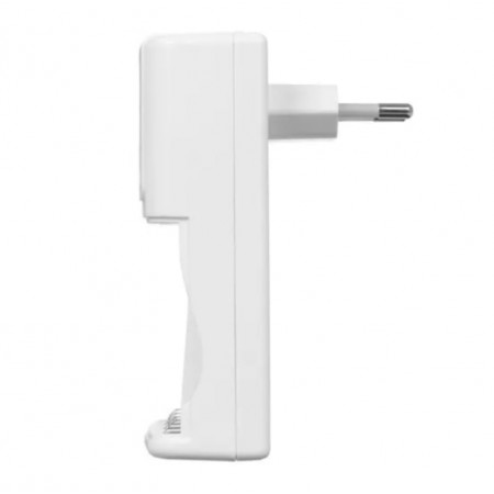 Зарядное устройство Camelion Battery Charger BC-1010B белый