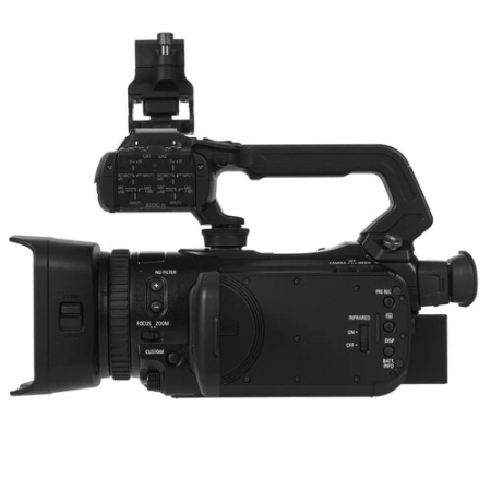 Видеокамера Canon XA70 (5736C003) черный