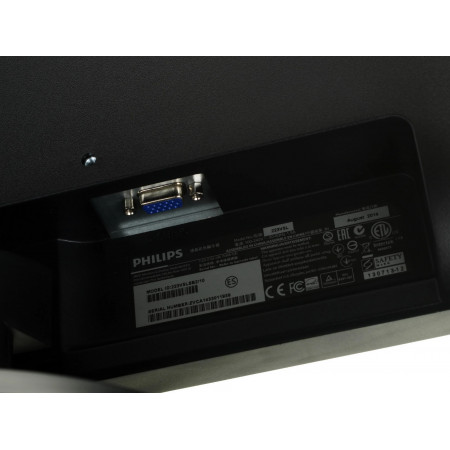 21.5" Монитор Philips 223V5LSB2 черный