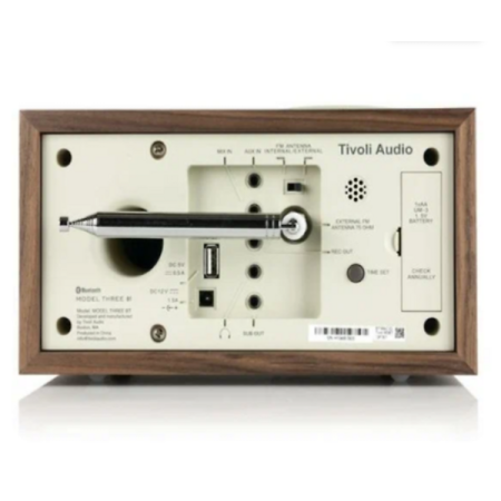 Радиоприемник Tivoli Model Three BT (M3USBTCLA) Бежевый/Орех