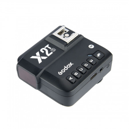 Радиосинхронизатор Godox X2T-C TTL черный