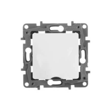 Информационная розетка Legrand 200013 белый