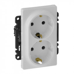 Кабельная розетка Legrand 753127 белый