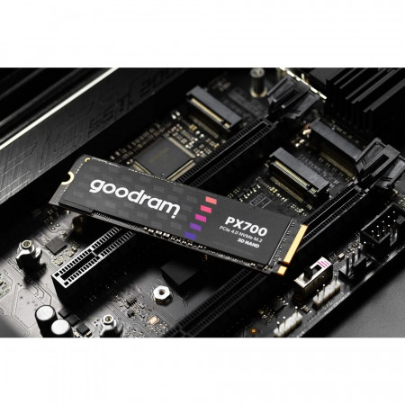 4 TB SSD диск GOODRAM PX700 (SSDPR-PX700-04T-80) чёрный
