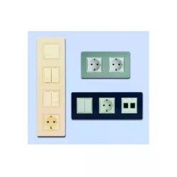 Рамка для розеток DKC Brava RAL9010 (75023W) белый