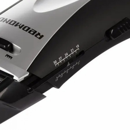 Машинка для стрижки Redmond RHC-6200 черный/серебристый