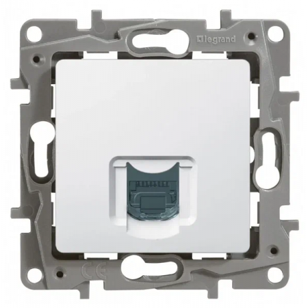 Legrand Etika (672253 ) Белый Legrand Etika (672253 ) Белый
