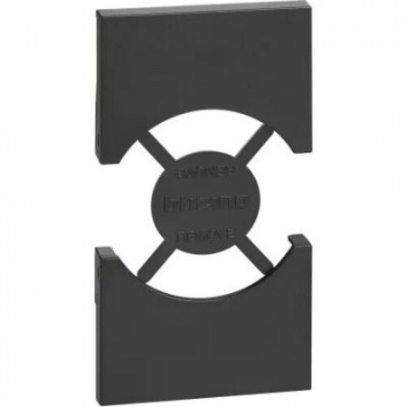 Механизм розетки Legrand KG03 черный