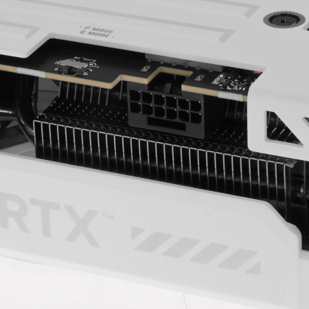 Видеокарта ASUS GeForce RTX 5070 Ti TUF Gaming BTF White OC Edition (TUF-RTX5070TI-O16G-BTF-WHITE) 16 Гб белый