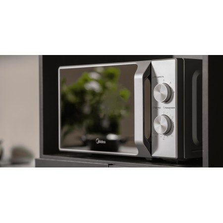 Микроволновая печь Midea MM720C2MV-S серебристый