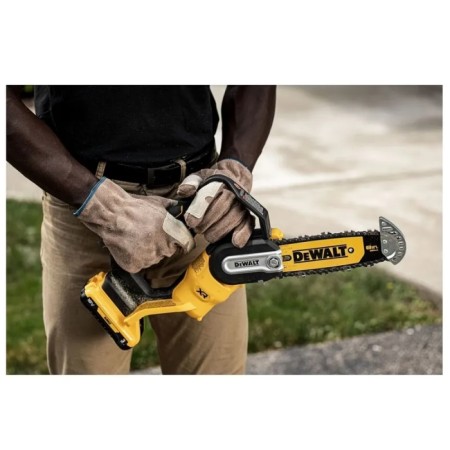 Аккумуляторная цепная пила DeWALT DCMPS520N-XJ желтый (БЕЗ АККУМУЛЯТОРА)