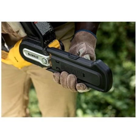 Аккумуляторная цепная пила DeWALT DCMPS520N-XJ желтый (БЕЗ АККУМУЛЯТОРА)