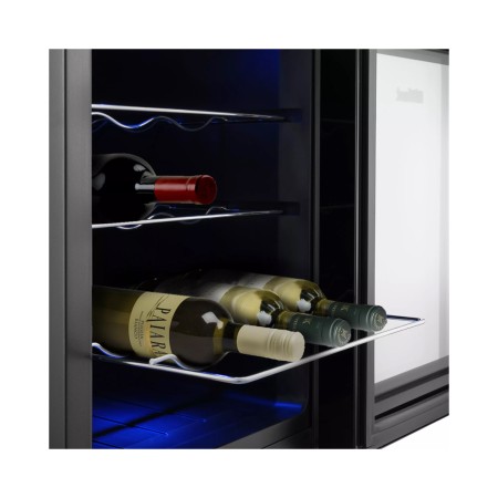 Винный шкаф Kitfort КТ-2408 черный