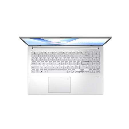15.6" Ноутбук ASUS Vivobook Go 15 E1504FA-BQ056 (90NB0ZR1-M03ZF0) серебристый