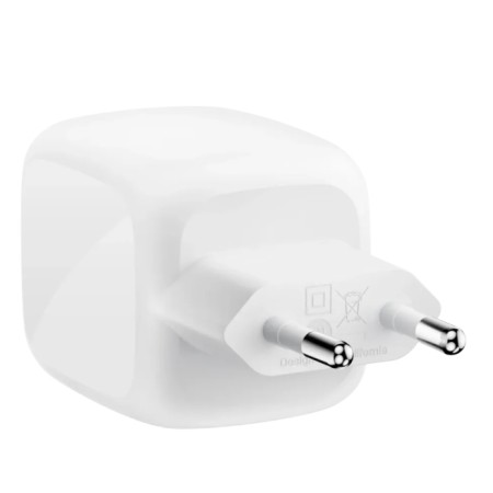 Сетевое зарядное устройство Belkin BoostCharge (WCH020KQWH) белый